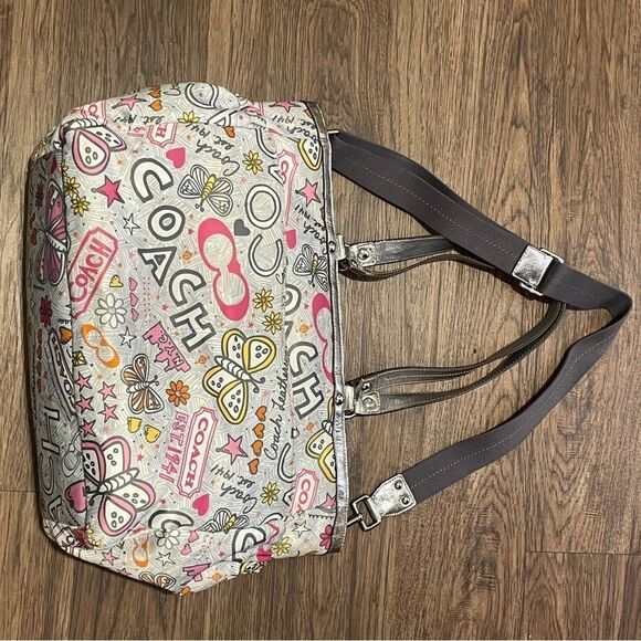 Coach Butterfly Bandana Graffiti Diaper Bag Metallic Silver Pink Yellow - Picture 7 of 17